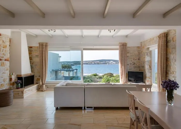 Alkinoi * Santa Maria (Paros)